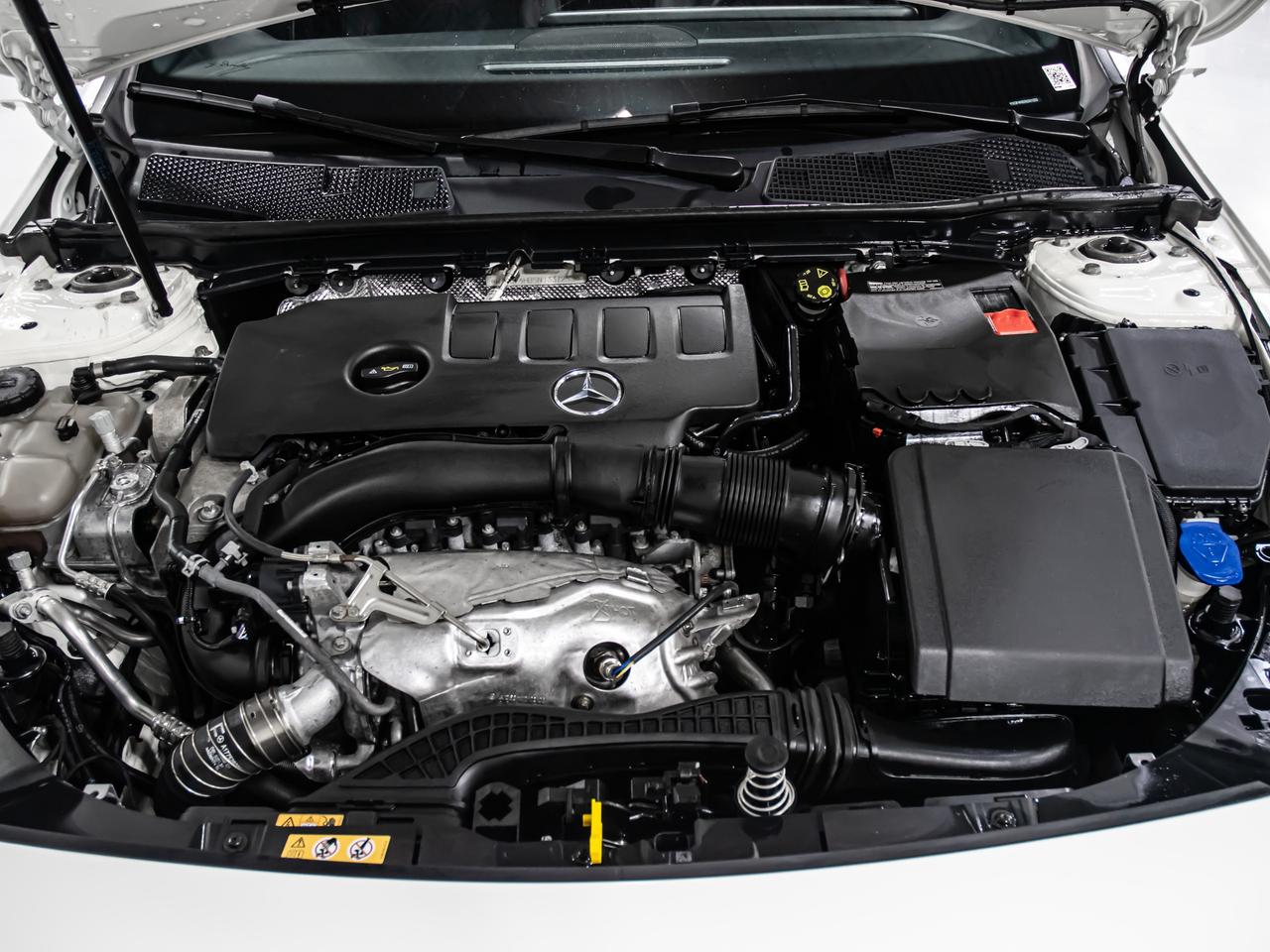 2022 Mercedes-Benz A-Class A 250 4MATIC AMG PKG NIGHHT PKG BLIND SPOT Photo