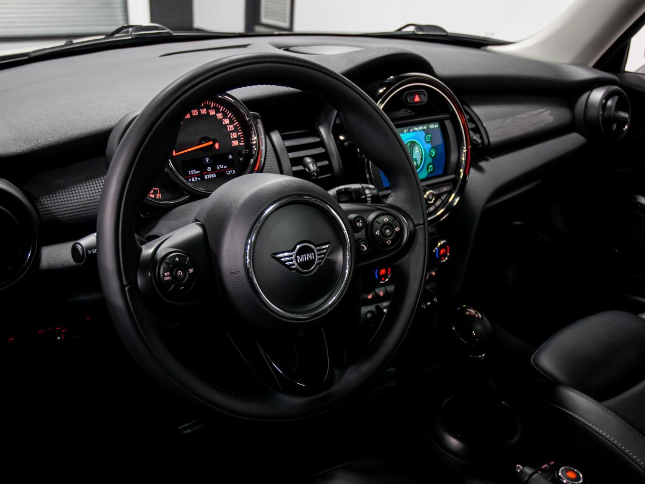 2020 MINI 3 Door COOPER FWD REAR VIEW CAMERA AUTOMATIC PANORAMIC Photo2