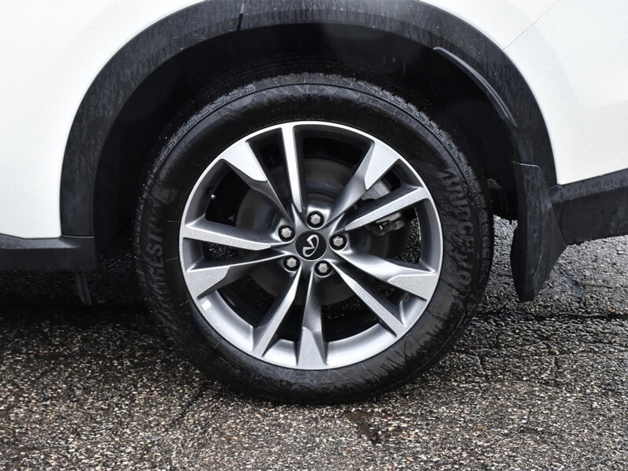 2025 Infiniti QX60 LUXE AWD-360 Camera  Navi  Roof  Leather  7 Seater Photo