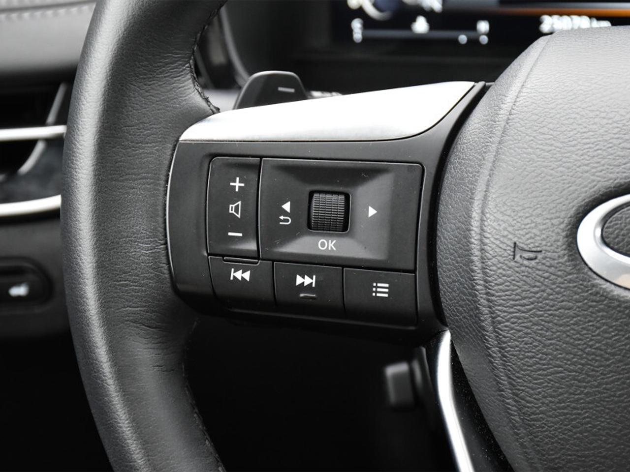 2025 Infiniti QX60 LUXE AWD-360 Camera  Navi  Roof  Leather  7 Seater Photo