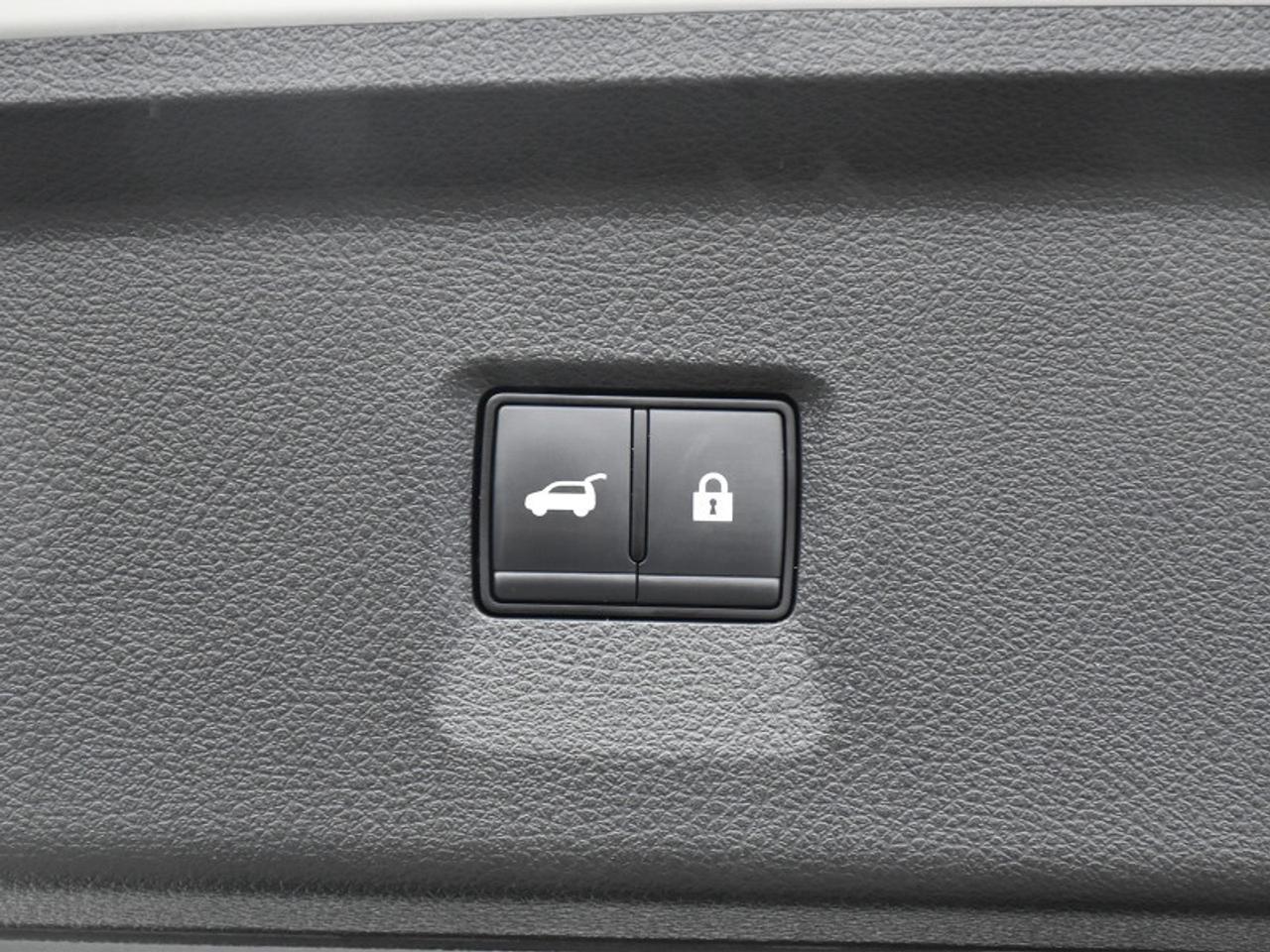 2025 Infiniti QX60 LUXE AWD-360 Camera  Navi  Roof  Leather  7 Seater Photo