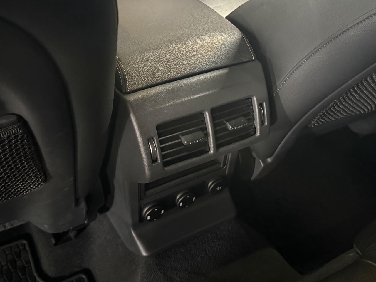 2020 Jaguar F-PACE No Accident l 30T l Prestige l AWD l 2.0 l 4Cyl Photo