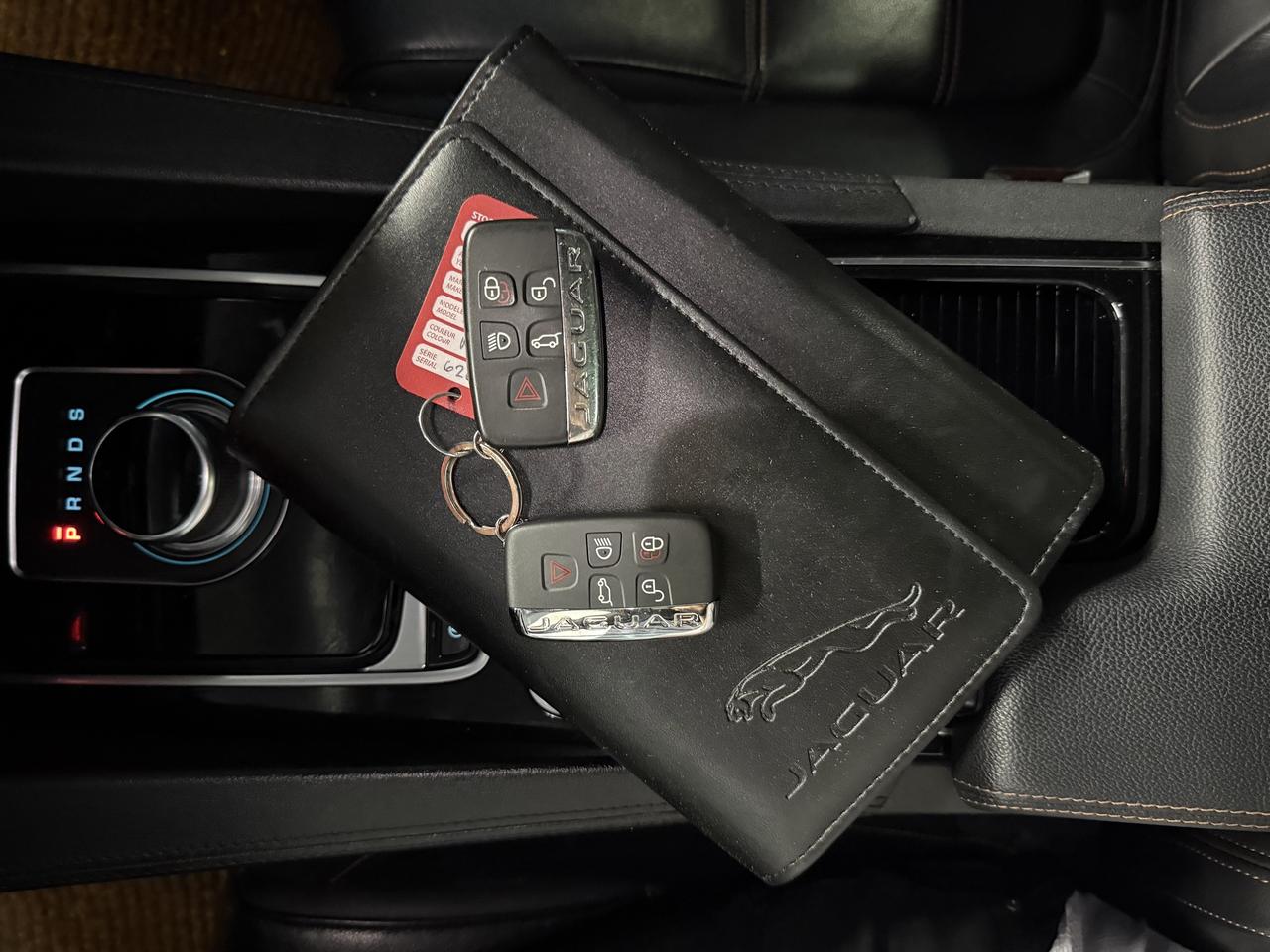 2020 Jaguar F-PACE No Accident l 30T l Prestige l AWD l 2.0 l 4Cyl Photo