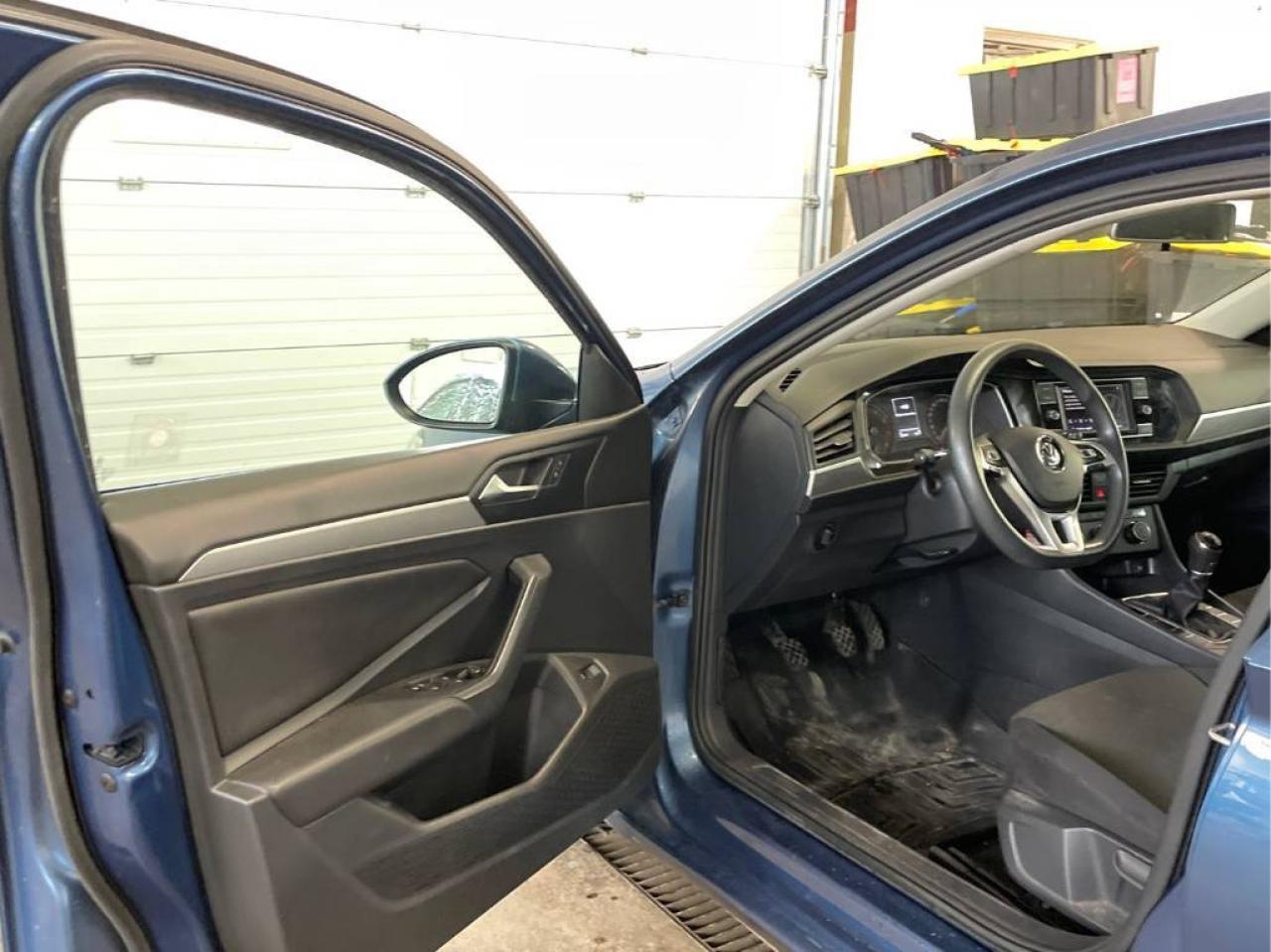 2019 Volkswagen Jetta No Accident l 6Spd l Comfortline l FWD l 2.0L l Photo