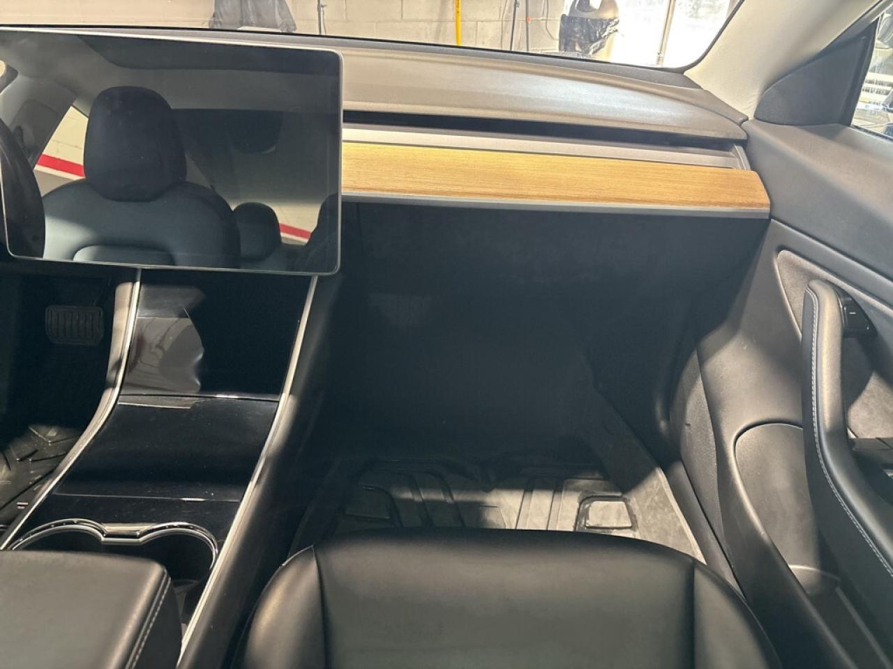 2019 Tesla Model 3 Long Range/Drive Assist/lane Depart/NAVI/Sunroof/L Photo