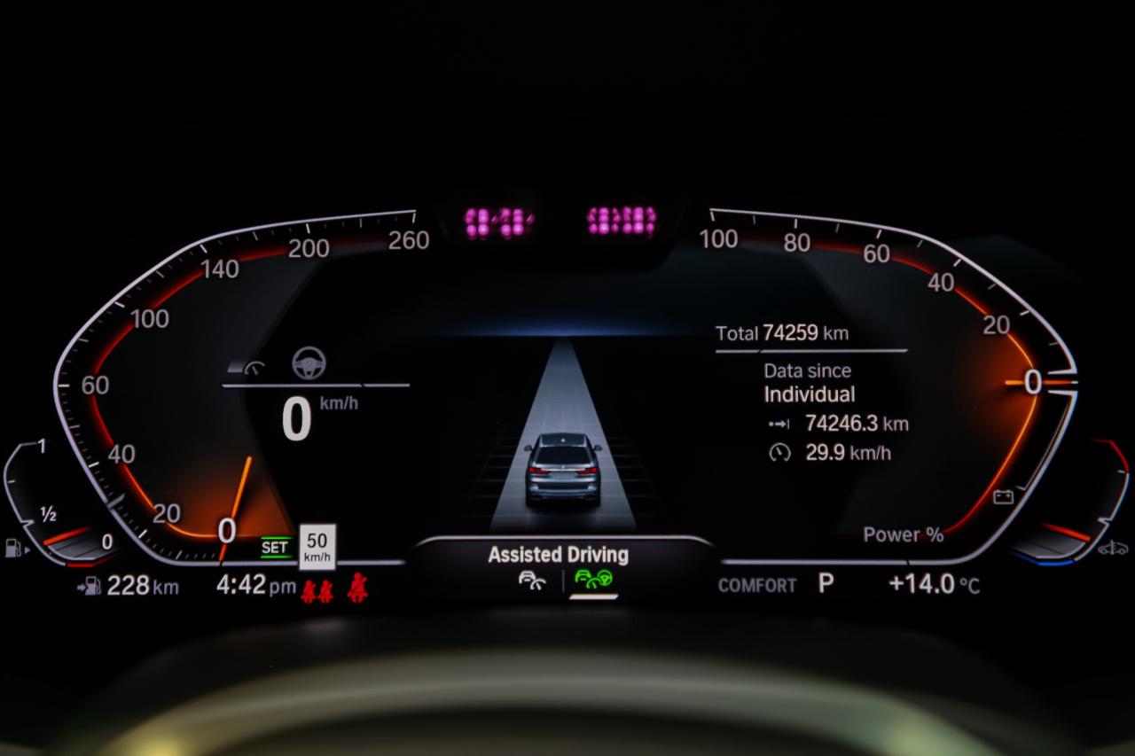 2022 BMW X7 XDrive40i PREMIUM ENHANCED M-SPORT ADAPTVCRZ 6PASS Photo