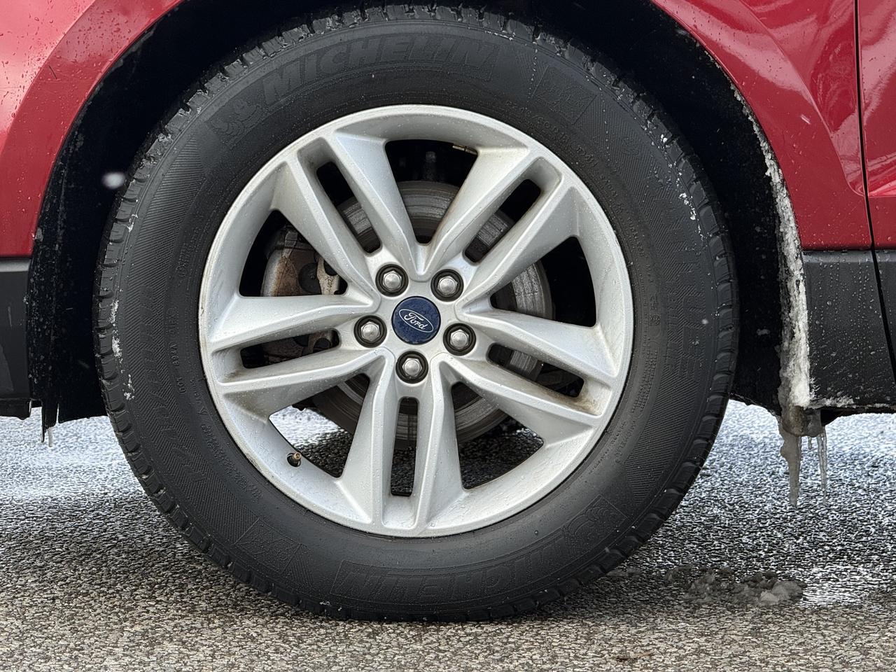 2018 Ford Edge SEL l APwrOp l 2.0L l 4Cyl l Rear Cam + Sensors l Photo