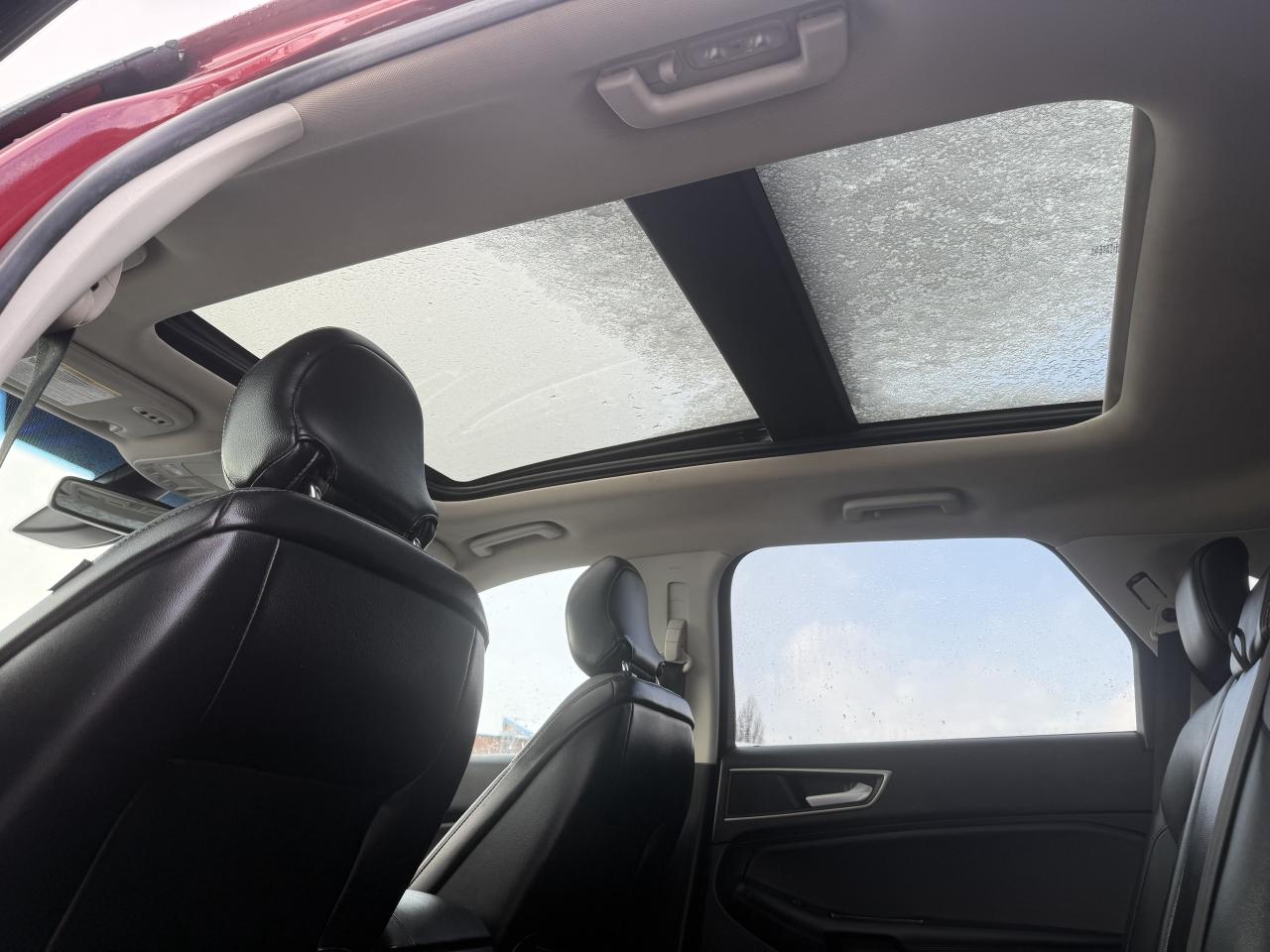 2018 Ford Edge SEL l APwrOp l 2.0L l 4Cyl l Rear Cam + Sensors l Photo