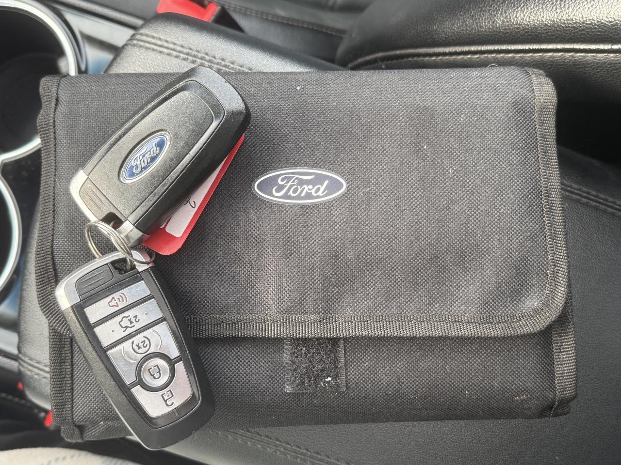 2018 Ford Edge SEL l APwrOp l 2.0L l 4Cyl l Rear Cam + Sensors l Photo