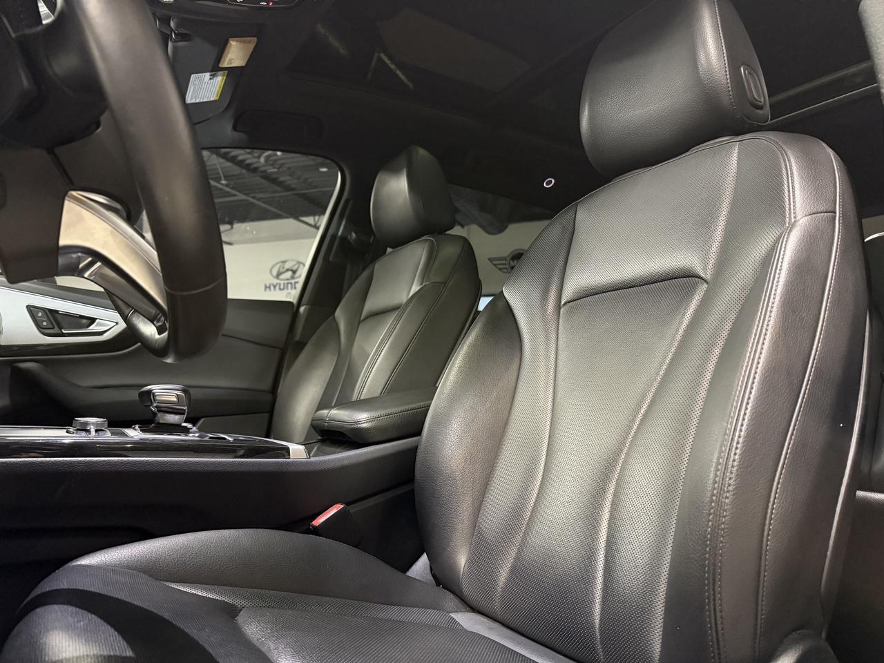 2019 Audi Q7 Progressiv l 55 TFSI l Quattro l AWD l S-Line Photo