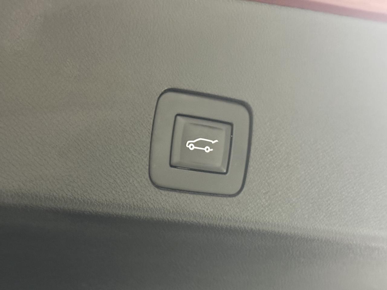 2023 Buick Encore GX AWD l PREFERRED l GX l ST l Buick Warranty l Photo