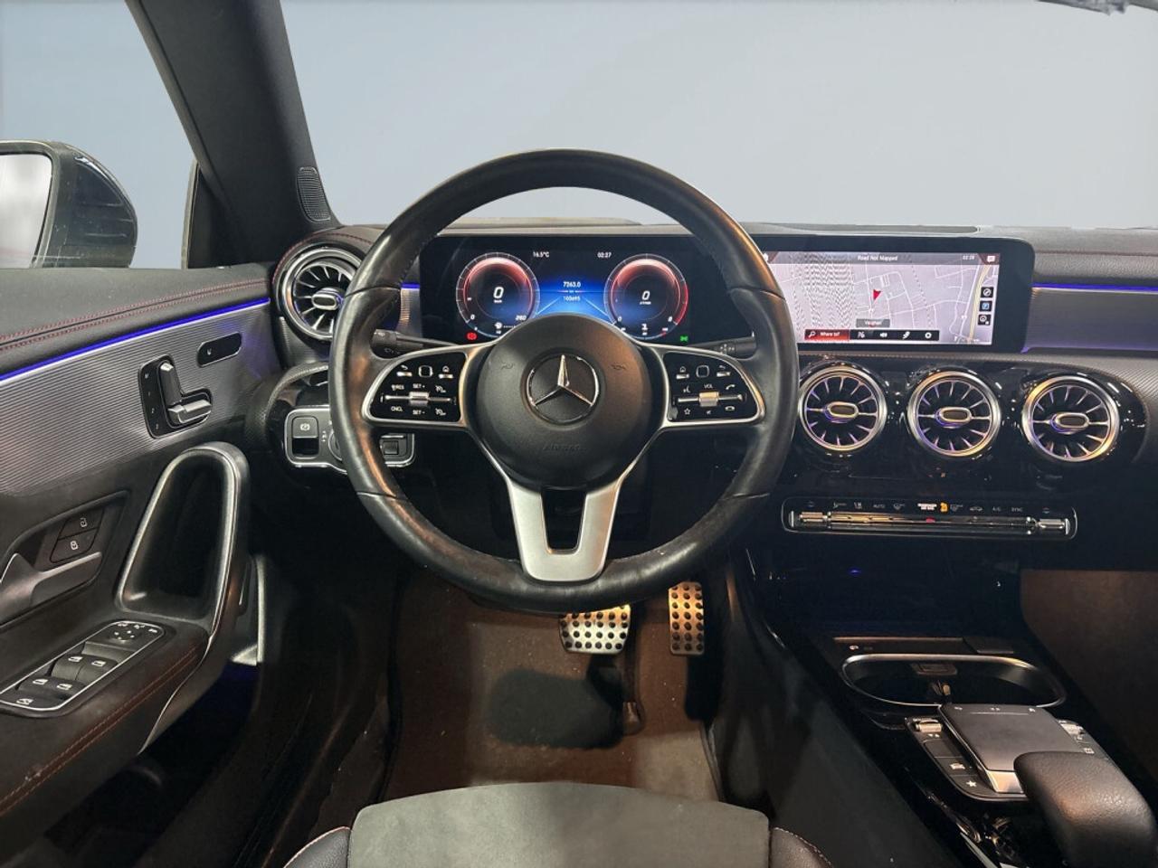2021 Mercedes-Benz CLA250 4MATIC AMG Pkg / Leather / NAV / CarPlay / Sunroof Photo
