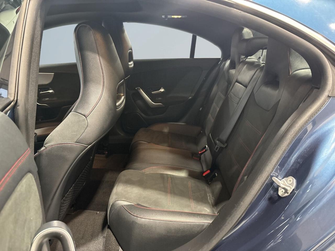 2021 Mercedes-Benz CLA250 4MATIC AMG Pkg / Leather / NAV / CarPlay / Sunroof Photo