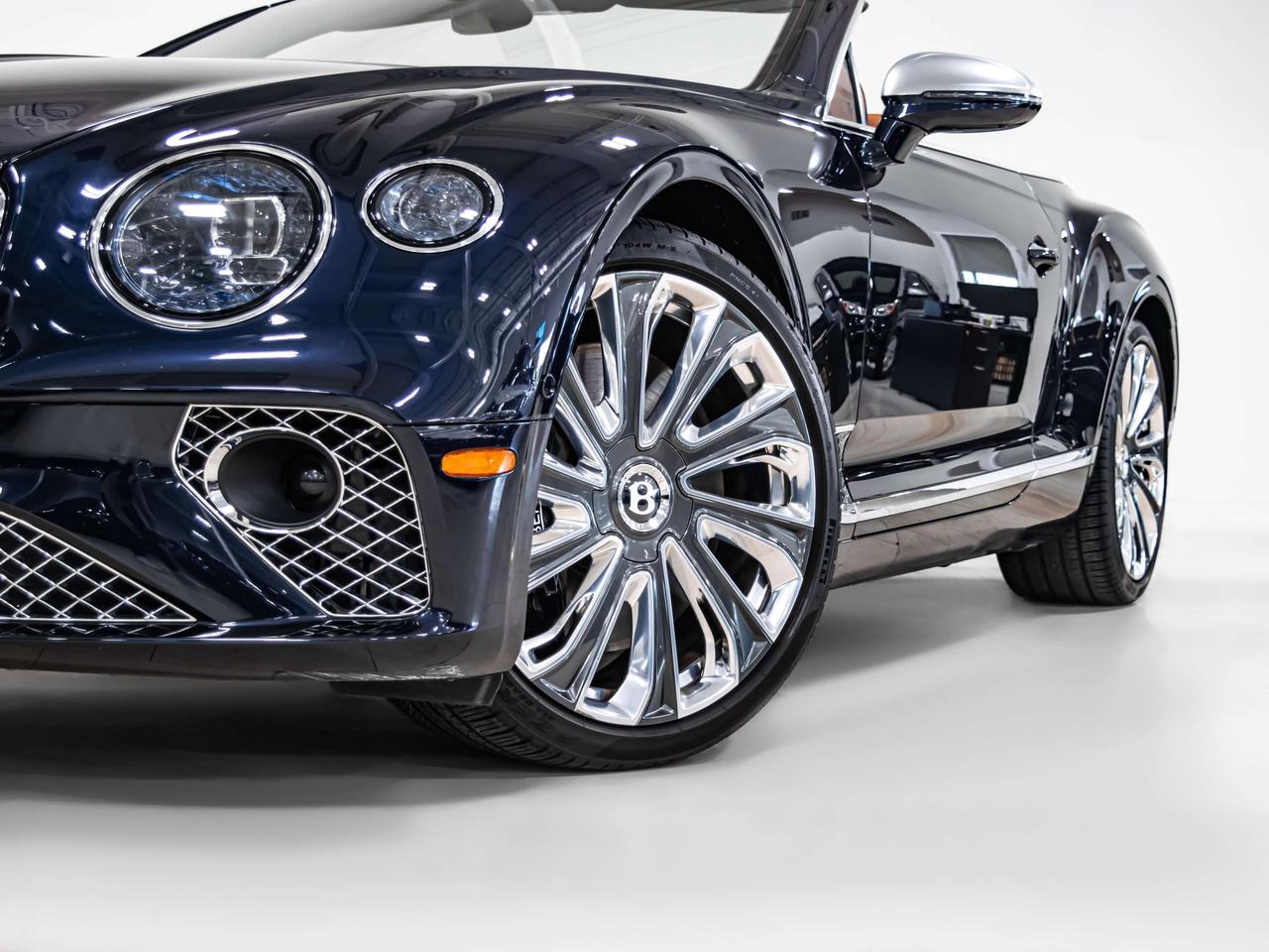 2022 Bentley Continental GT MULLINER V8 CONVERTIBLE NAIM SOUND NAVI REAR CA Photo