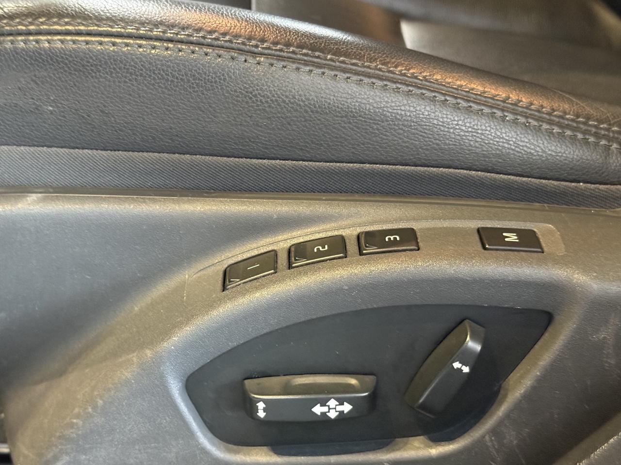 2018 Volvo S60 T6 l AWD l Dynamic l 2.0 l 4Cyl l Navi Pkg l Photo