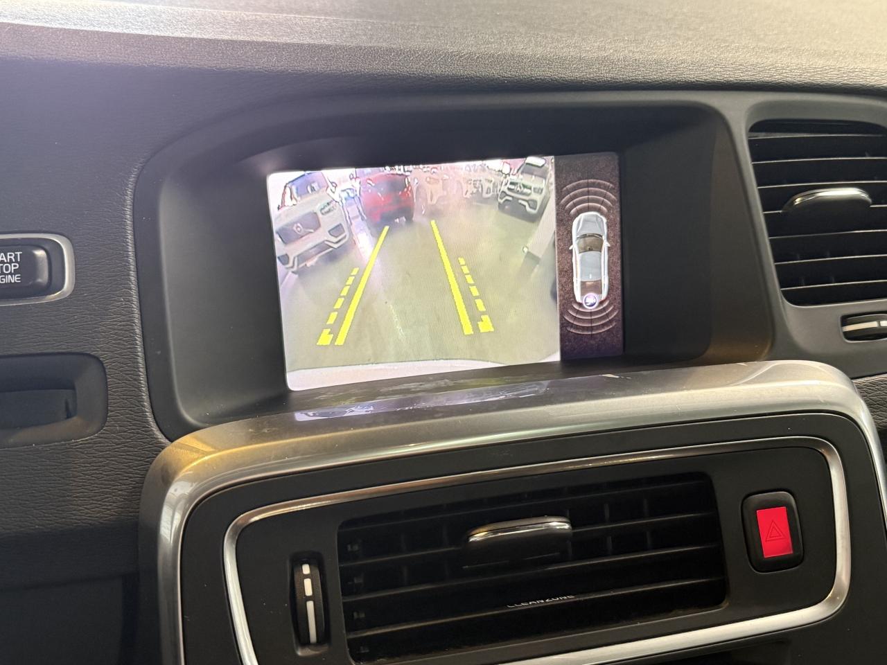 2018 Volvo S60 T6 l AWD l Dynamic l 2.0 l 4Cyl l Navi Pkg l Photo