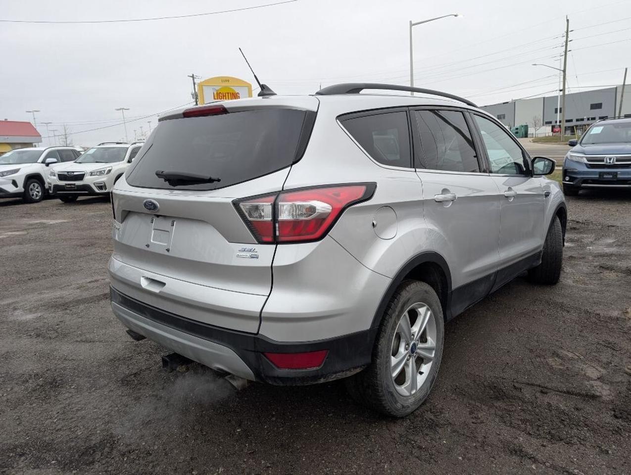 2018 Ford Escape SEL 4WD   NAV   LEATHER   CAMERA   HTD SEATS Photo