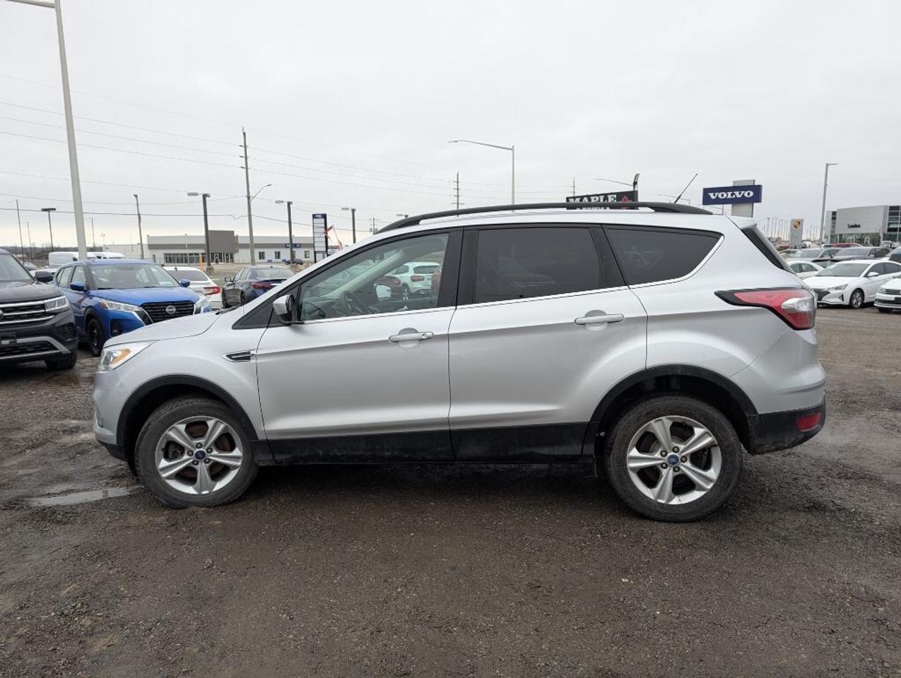 2018 Ford Escape SEL 4WD   NAV   LEATHER   CAMERA   HTD SEATS Photo