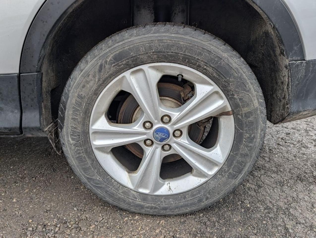 2018 Ford Escape SEL 4WD   NAV   LEATHER   CAMERA   HTD SEATS Photo