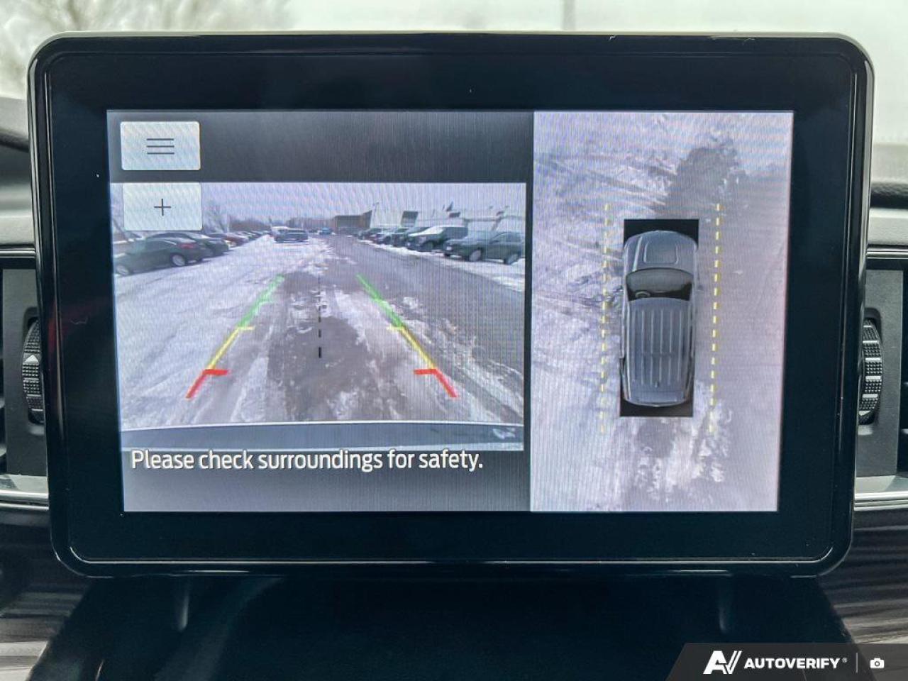 2023 Ford Explorer Limited   LTHR   HTD STEER WHEEL   NAV LTHR   HTD Photo