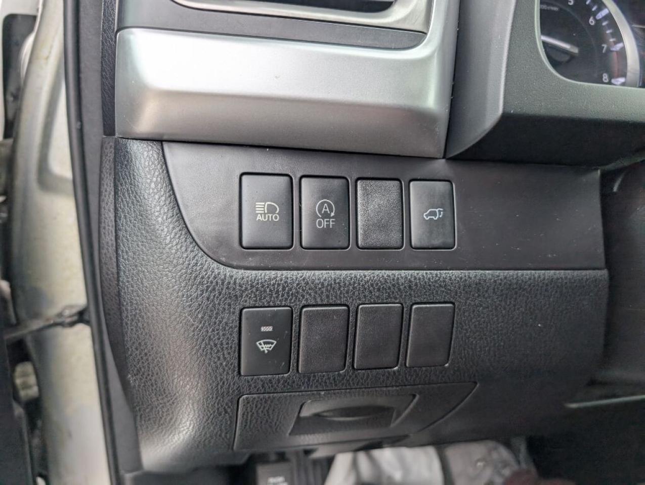 2018 Toyota Highlander XLE  NAV   LEATHER   SUNROOF   CAMERA Photo