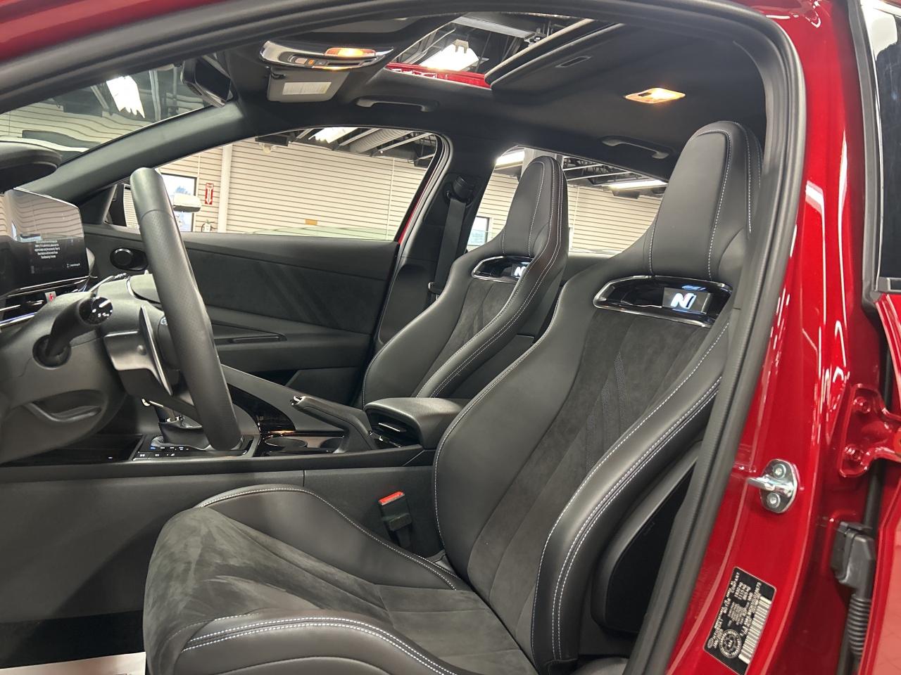 2025 Hyundai Elantra N N  Leather High performance  CarPlay  Navigation Photo