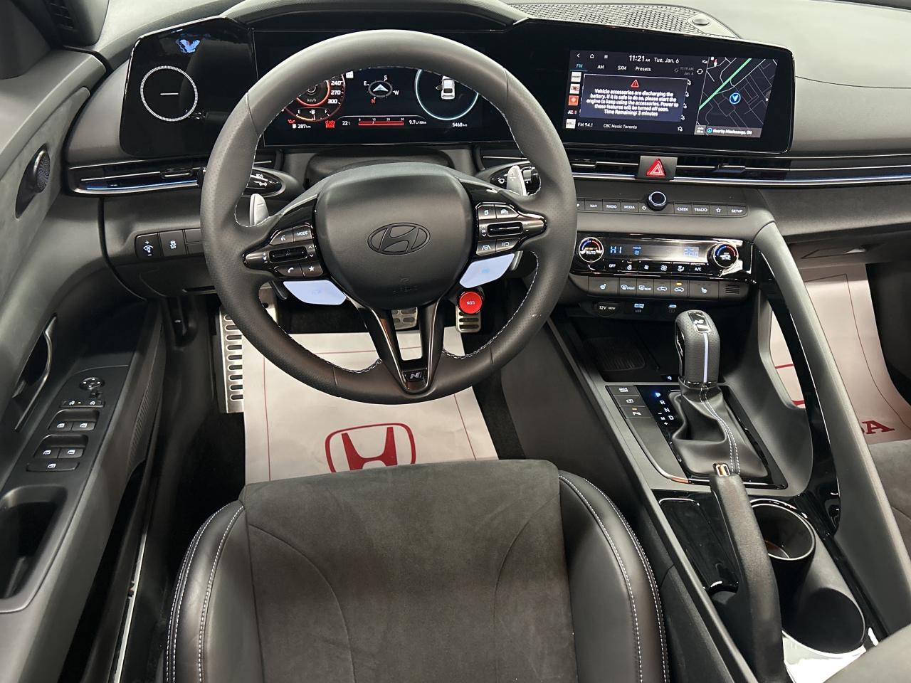 2025 Hyundai Elantra N N  Leather High performance  CarPlay  Navigation Photo