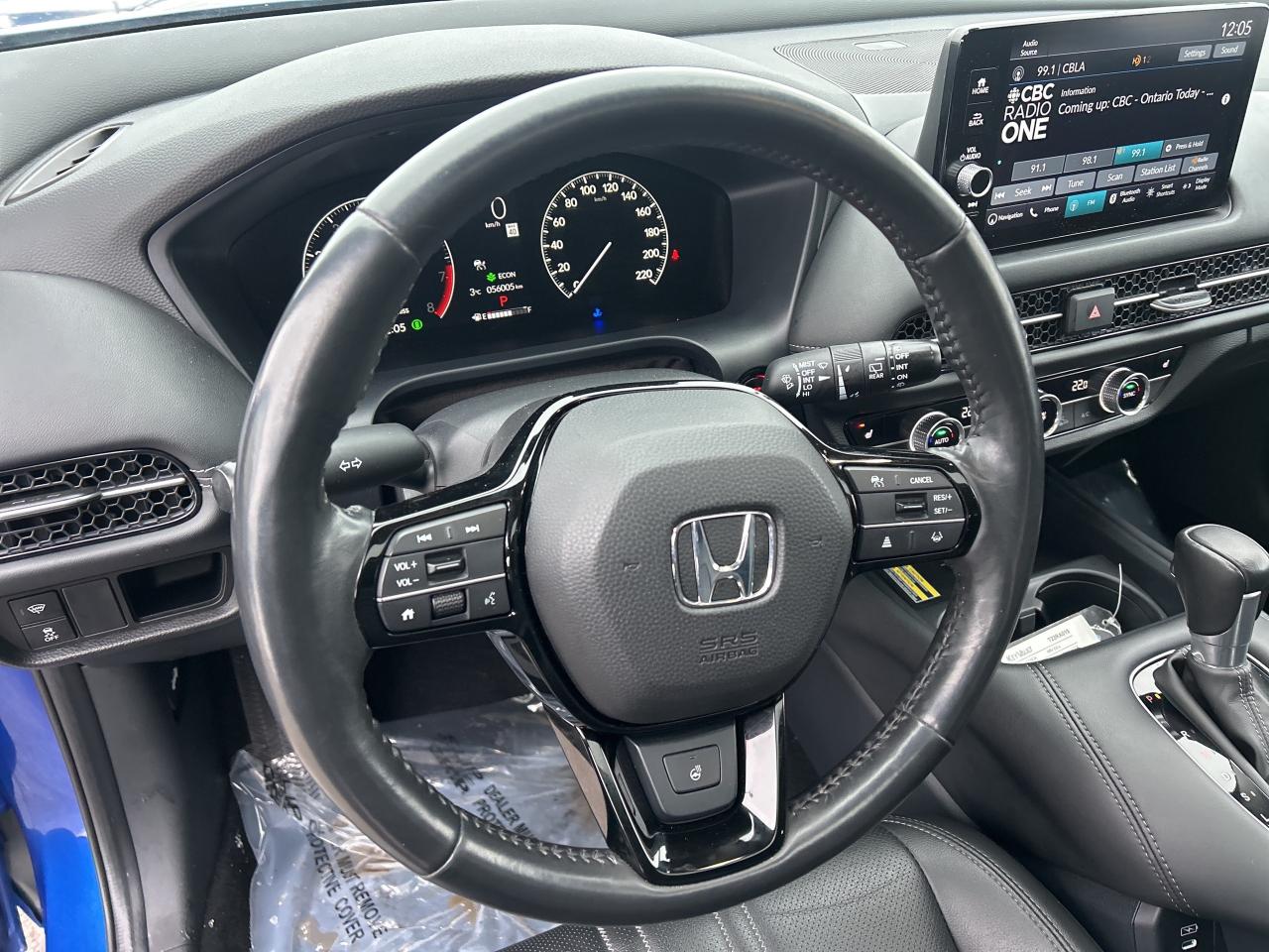 2024 Honda HR-V EX-L Navi Leather -Sunroof  CarPlay  Lanekeep Photo