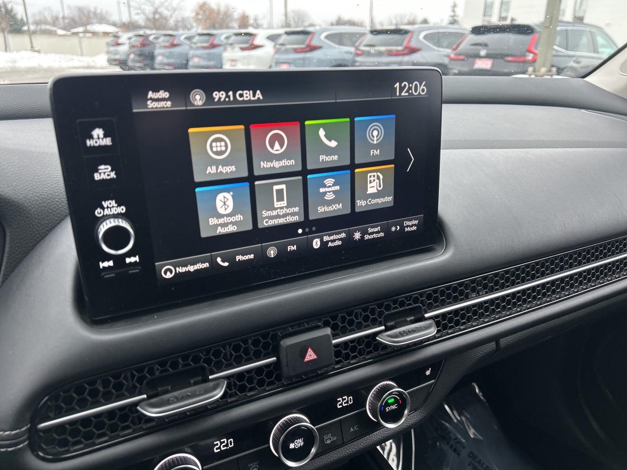 2024 Honda HR-V EX-L Navi Leather -Sunroof  CarPlay  Lanekeep Photo