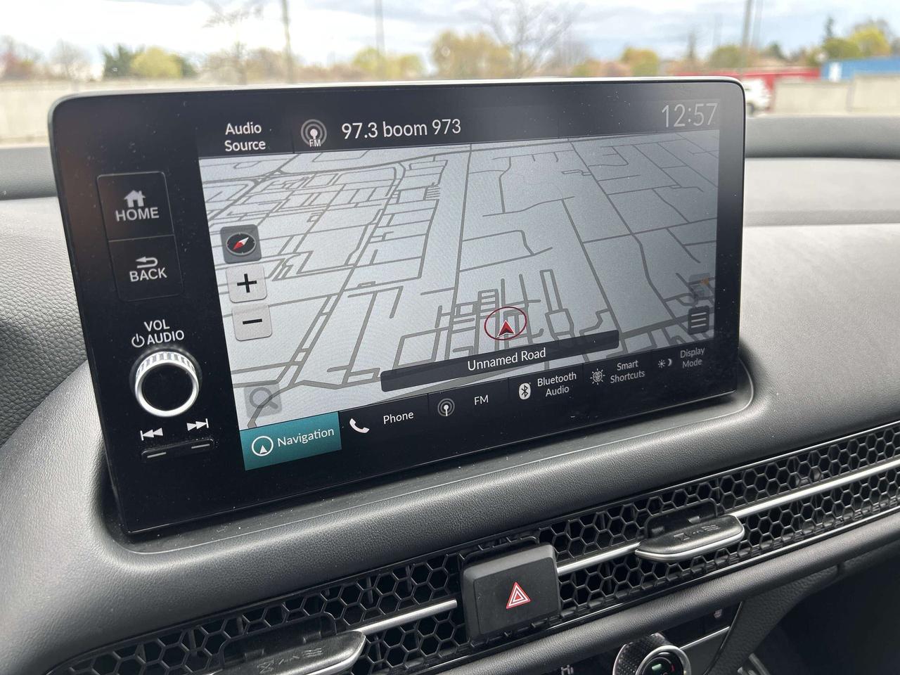 2024 Honda HR-V EX-L Navi Leather -Sunroof  CarPlay  Lanekeep Photo