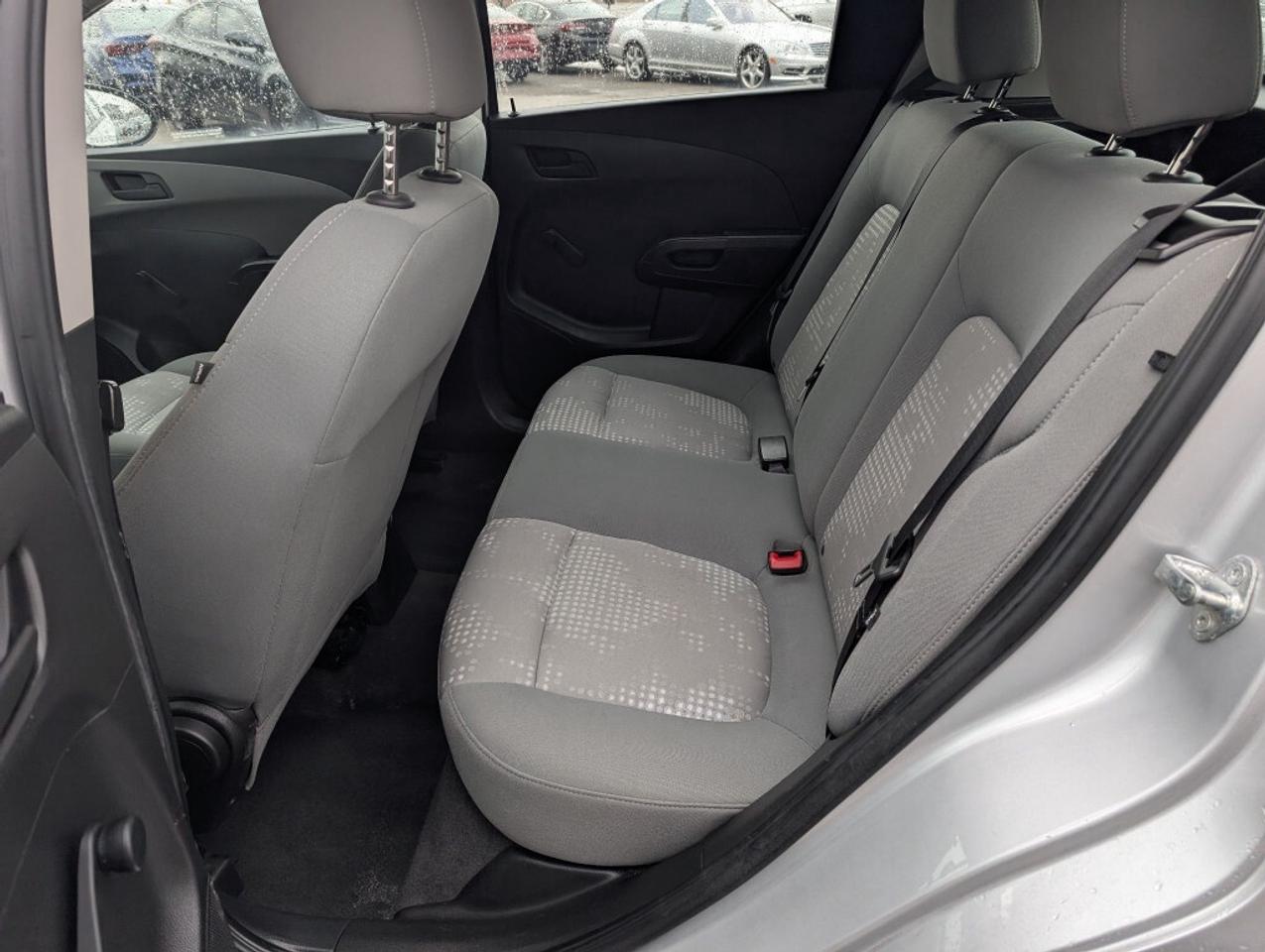 2015 Chevrolet Sonic LS Photo