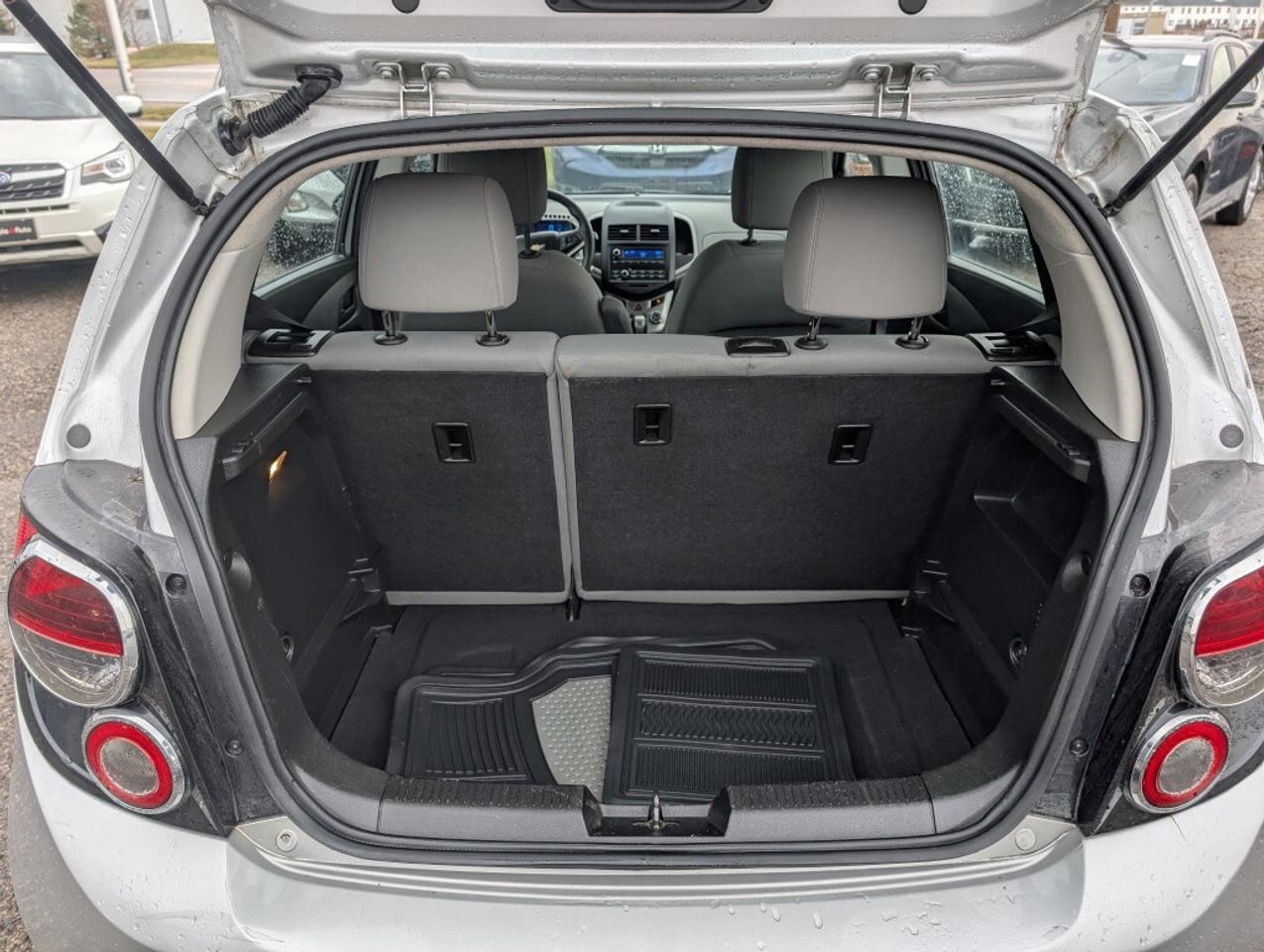 2015 Chevrolet Sonic LS Photo