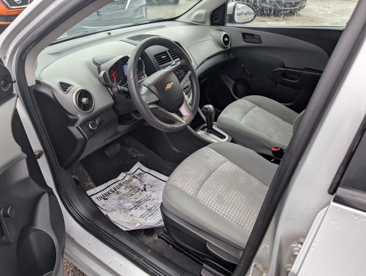 2015 Chevrolet Sonic LS Photo