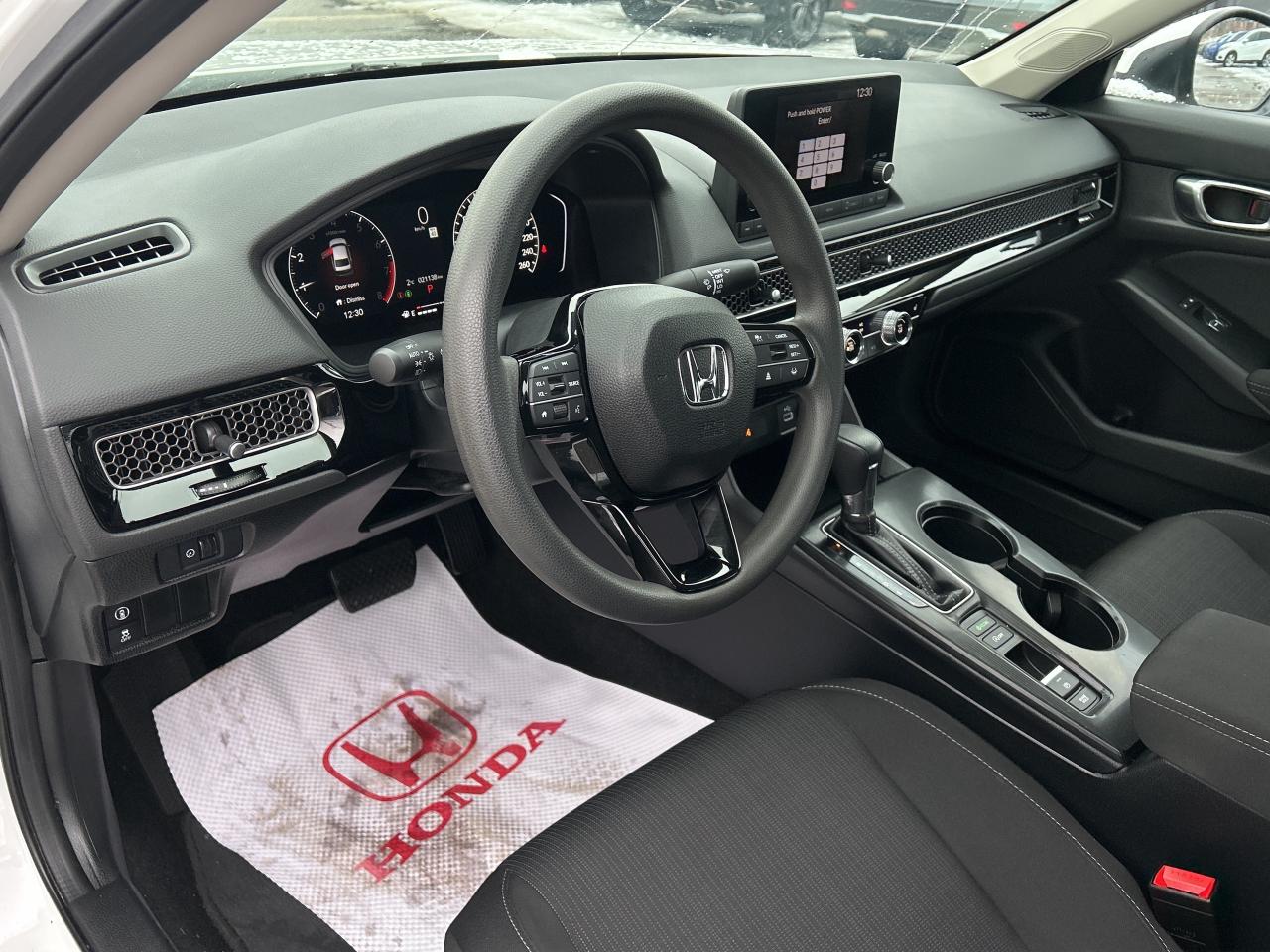 2023 Honda Civic Sedan LX CarPlay Bluetooth Rear Camera Low Kms Photo