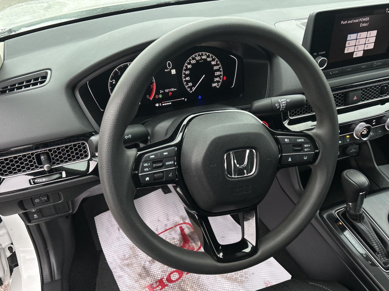 2023 Honda Civic Sedan LX CarPlay Bluetooth Rear Camera Low Kms Photo