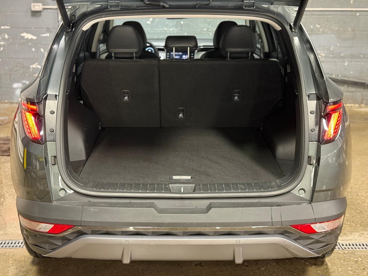 2022 Hyundai Tucson LUXURY   AWD   HYBRID   NO ACCIDENT Photo