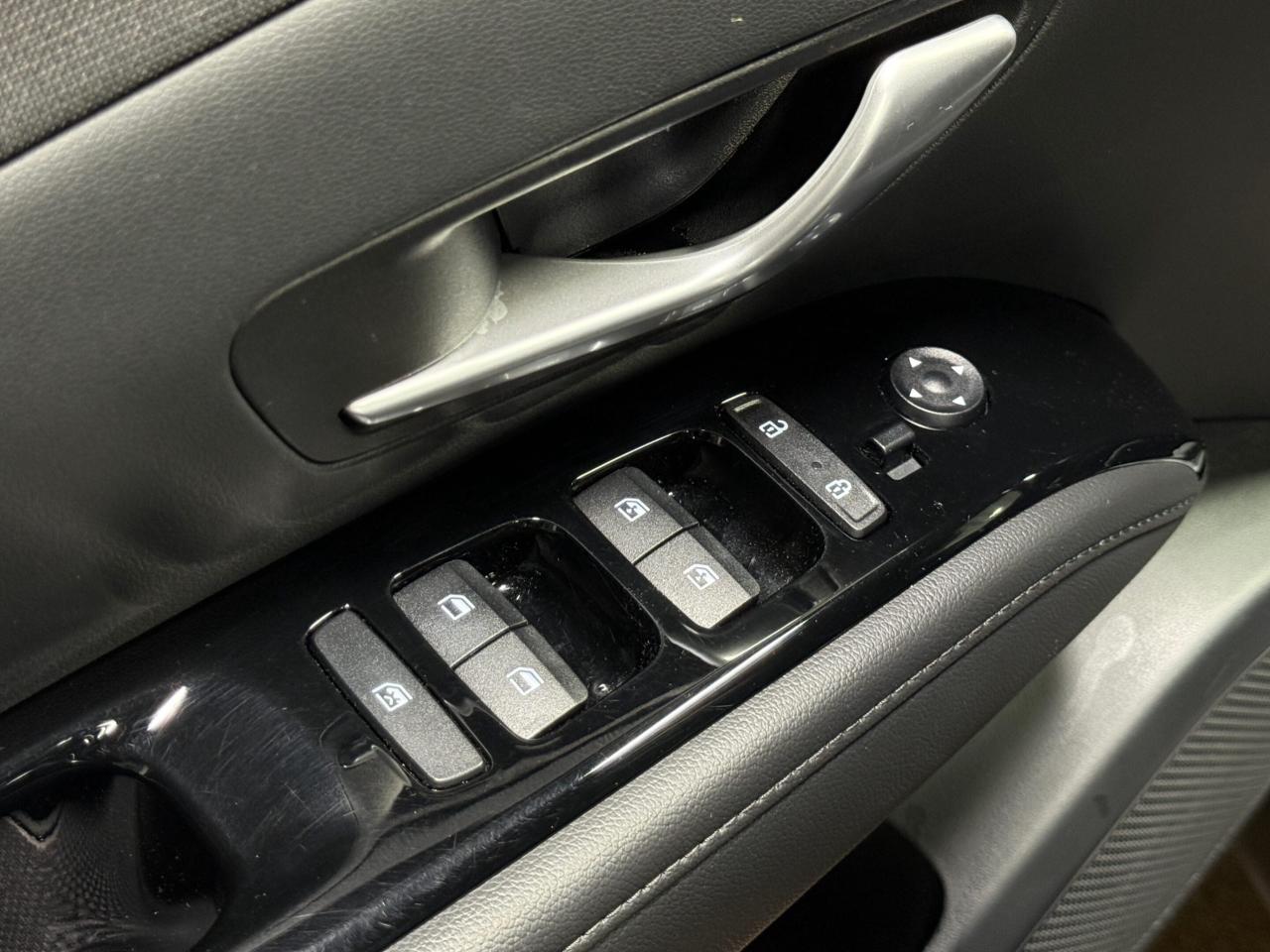 2022 Hyundai Tucson LUXURY   AWD   HYBRID   NO ACCIDENT Photo