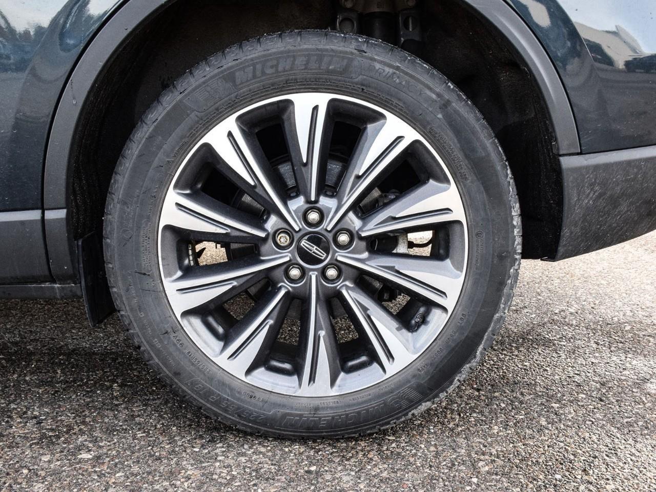 2021 Lincoln Corsair Reserve Heated and Cooled Seats   BLIS Photo