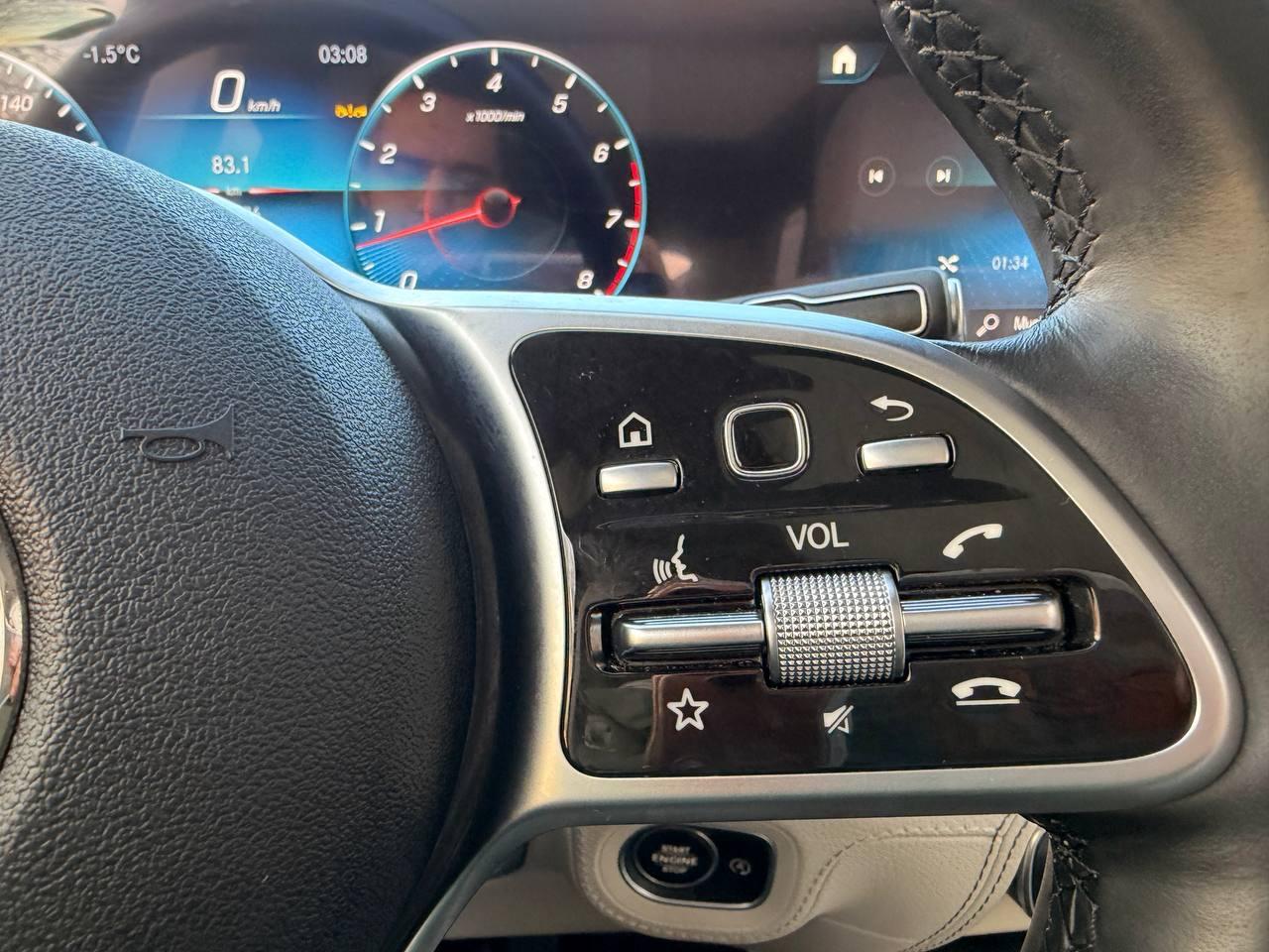 2022 Mercedes-Benz GLE-Class GLE 350 4MATIC SUV, DISTRONIC, ONE OWNER, NO ACCID Photo