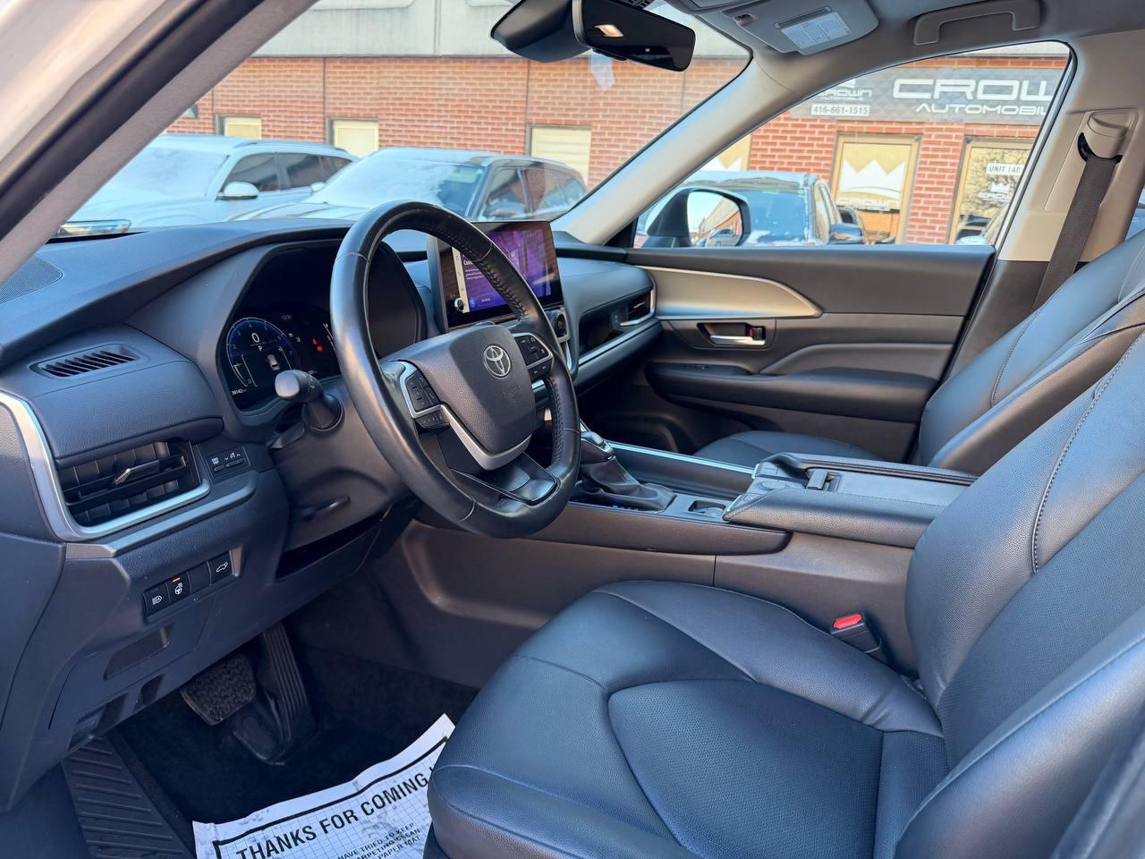 2024 Toyota Grand Highlander XLE AWD Photo