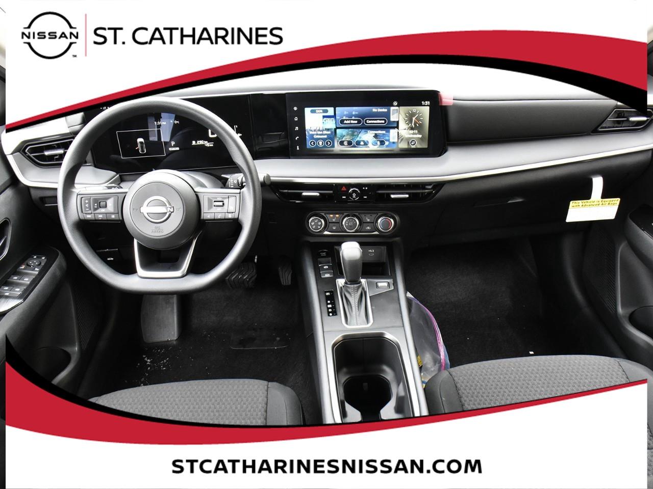 2025 Nissan Kicks S Photo