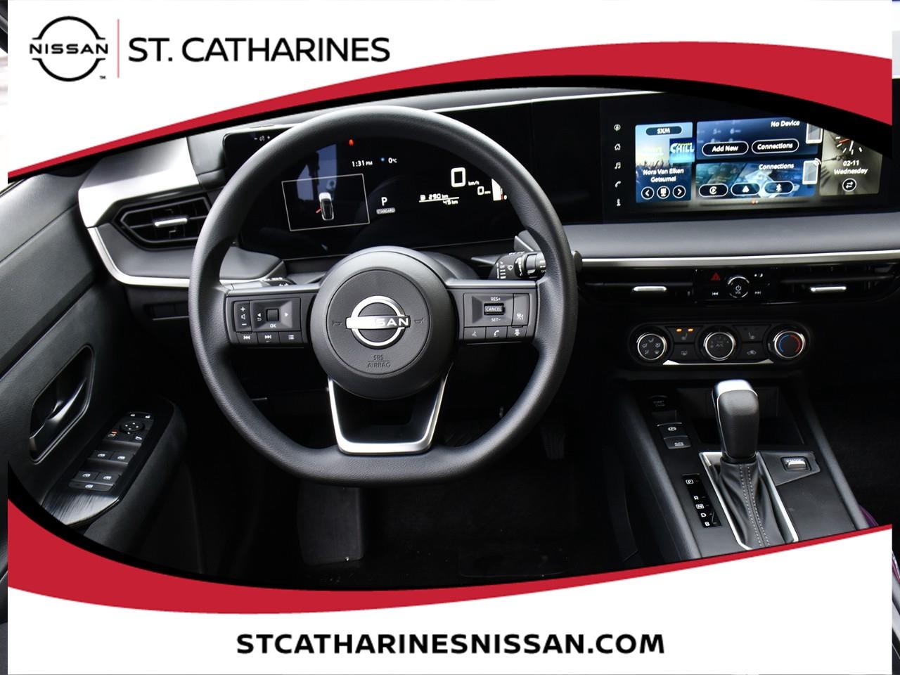 2025 Nissan Kicks S Photo