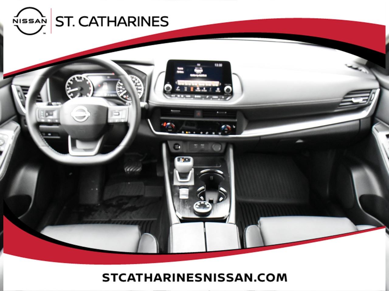 2025 Nissan Rogue Midnight Edition Photo