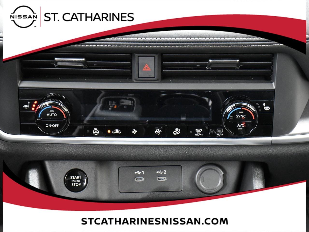 2025 Nissan Rogue Midnight Edition Photo