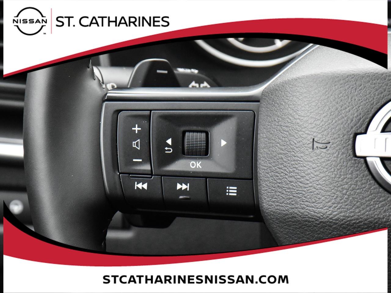 2025 Nissan Rogue Midnight Edition Photo