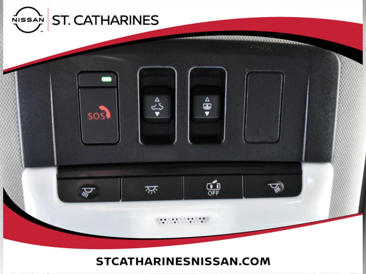 2025 Nissan Rogue Midnight Edition Photo