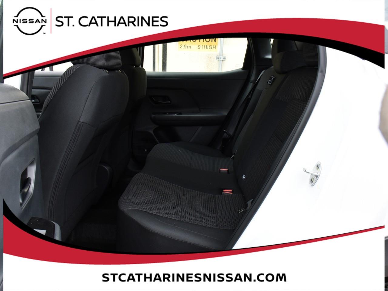 2025 Nissan Kicks S Photo