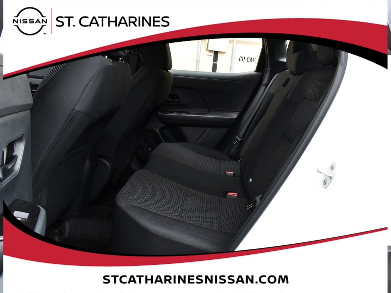 2025 Nissan Kicks S Photo