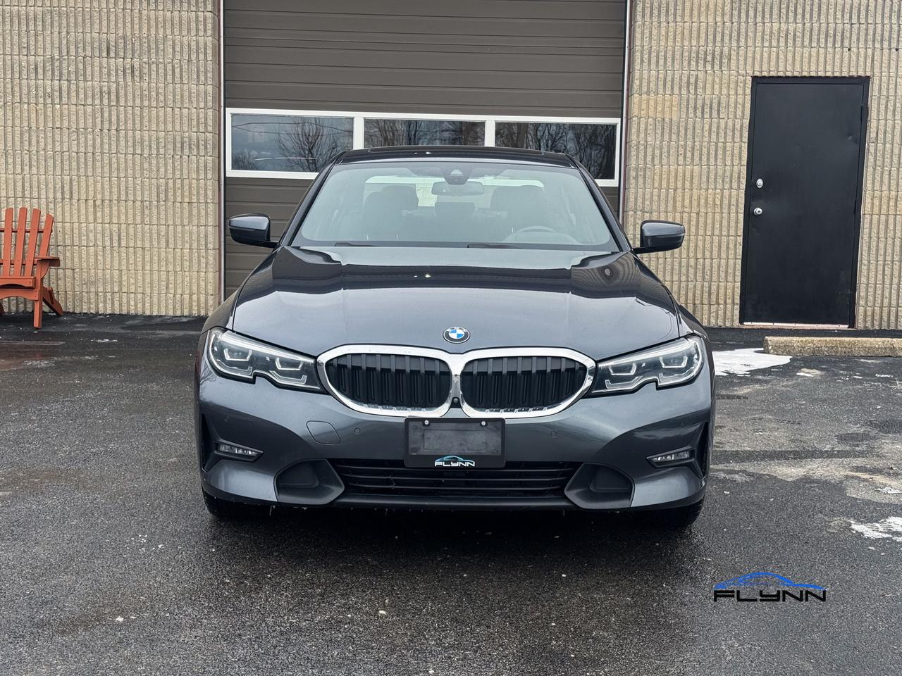 2021 BMW 3 Series 330e xDrive Plug-in Hybrid! Rare! Photo
