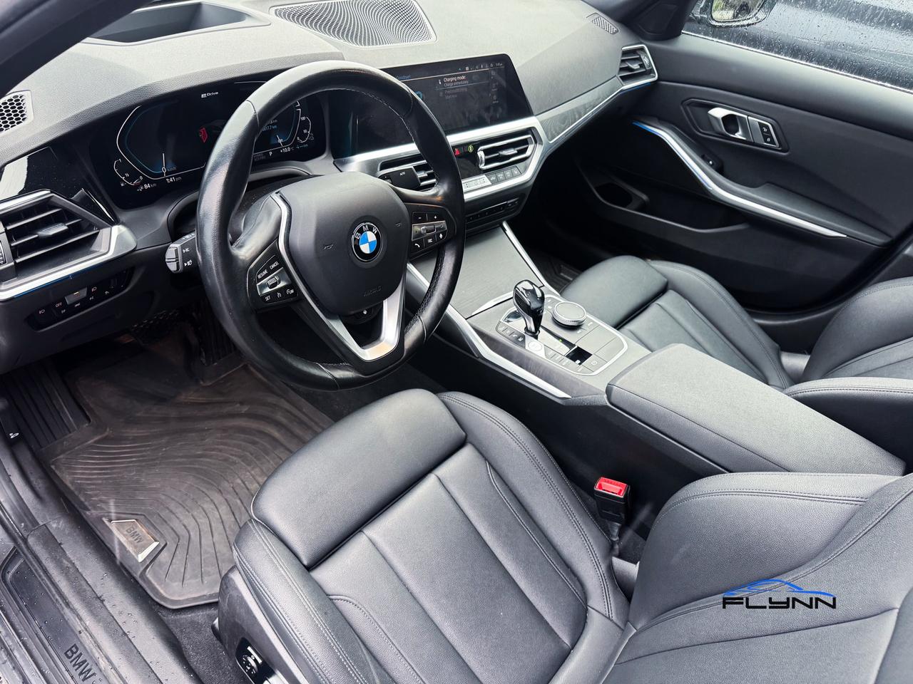 2021 BMW 3 Series 330e xDrive Plug-in Hybrid! Rare! Photo